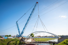 Výstavba nového mosta v Ilave sa blíži do finále