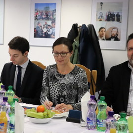 Zväčšiť fotografiu - Dodržiavanie európskej charty miestnej samosprávy posúdi rada európy - IMG_4836
