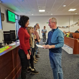Zväčšiť fotografiu - Siedmy ročník vkt pozná svojich absolventov - 20221210_145321
