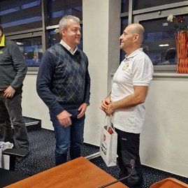 Zväčšiť fotografiu - Siedmy ročník vkt pozná svojich absolventov - 20221210_160244