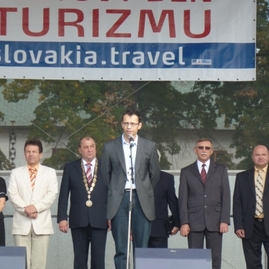 Ešte dúšok leta - oslavy svetového dňa turizmu - Sdr-peter-pastier-zo-sacr-pri-slavnostnom-prihovore