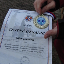 40. ročník pochodu vďaky snp a udalosti spred 70 rokov - CIMG8643