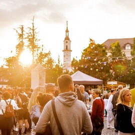 Zväčšiť fotografiu - Európske hlavné mesto kultúry 2023 je len na skok od trenčína - 39108b_7d44280859db4c518a14aa47fdc8235a~mv2