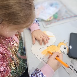 Zväčšiť fotografiu - Kreatívne prázdniny vo vlastivednom múzeu - Tvorivé prázdniny 19.2.2024, foto P. Rágulová (10)