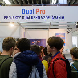 Adventný kalendár tsk 2017, deň devätnásty – 19. ročník stredoškolák – hrdina remesla - 20171026_TN_Stredoskolak_080r