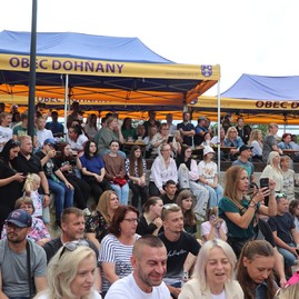 Zväčšiť fotografiu - Bánovce nad bebravou otvorili park, dohňany žili cyrilometodskými slávnosťami