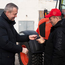 Zväčšiť fotografiu - Cestárom bude počas zimnej údržby pomáhať nová technika - 20211213_TN_TSK_SC_054w