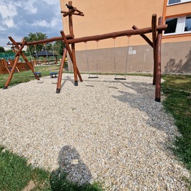 Zväčšiť fotografiu - Cez víkend sa prestrihávali pásky i oslavovali výročnice - 20230826_104858