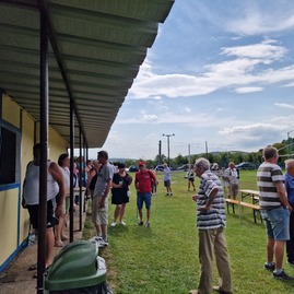 Zväčšiť fotografiu - Cez víkend sa prestrihávali pásky i oslavovali výročnice - 20230826_122753