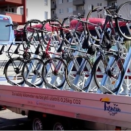 Cykloautobusom sa tento rok dostanete až do bánoviec nad bebravou, po ceste sa môžete osviežiť kvalitnou minerálnou vodou - cykl