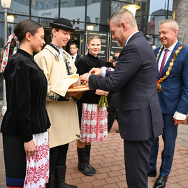 Zväčšiť fotografiu - Ďakujeme a prajeme úspešný vstup do roku 2025 - DSC_0875