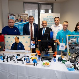 Zväčšiť fotografiu - Ďakujeme za spoluprácu a tešíme sa na rok 2026