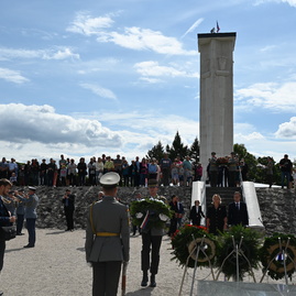 Zväčšiť fotografiu - Ďakujeme za spoluprácu a tešíme sa na rok 2026