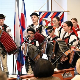 Zväčšiť fotografiu - Ďakujeme za spoluprácu a tešíme sa na rok 2026