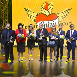 Ďalší lekár z považskobystrickej nemocnice si vyslúžil uznanie verejnosti - roma spirit 2017