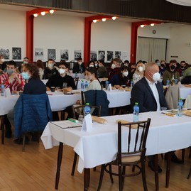 Zväčšiť fotografiu - Ďalšou aktivitou si uhrovec uctil jedného zo svojich významných rodákov - IMG_3023