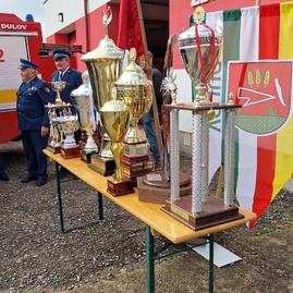Zväčšiť fotografiu - Defibrilátory s poradovými číslami 53 a 54 odovzdané, ku koncu sa blíži aj mesiac úcty k starším - 20221023_110028