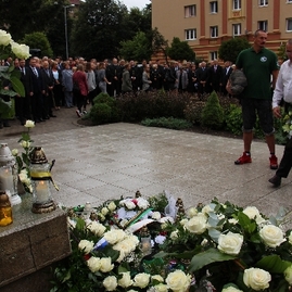 Deň bielych ruží v handlovej 2016 - 23