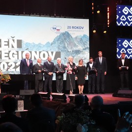 Zväčšiť fotografiu - Deň regiónov oslavou dvadsaťročnej existencie samosprávnych krajov - IMG_7044_1