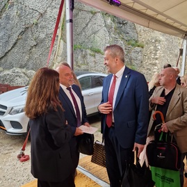 Zväčšiť fotografiu - Deviatym držiteľom beckovského slnka je prvý kozmonaut - 20230607_170319