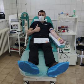 Zväčšiť fotografiu - Do boja proti koronavírusu sa zapájajú aj dobrovoľní hasiči - dhz pobedim