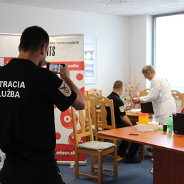Do jarnej kvapky krvi tsk sa zapojili župné stredné školy aj organizácie, premiérovo i slovenská pátracia služba - IMG_3793