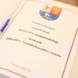 Zväčšiť fotografiu - Do konca mesiaca prijímame nominácie na výnimočné osobnosti kraja - 20190114_TSK_Verejne_uznania_006w