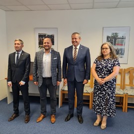 Zväčšiť fotografiu - Do obranného priemyslu v kraji by mohli prúdiť milióny eur - 20210701_120453