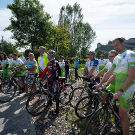 Zväčšiť fotografiu - Do práce na bicykli bude v župných farbách jazdiť rekordných 40 zamestnancov - 20210601_TN_dopracenabicykli_041w