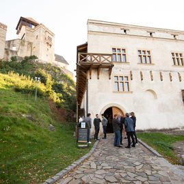 Zväčšiť fotografiu - Do siene slávy vstúpila nová šestica laureátov - TSK_Sieň slávy tn futbalu 2021-2