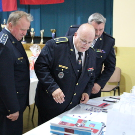 Zväčšiť fotografiu - Dobrovoľní hasiči z pružiny oslávili výnimočné jubileum - IMG_0806