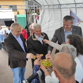 Zväčšiť fotografiu - Dvojnásobná oslava v zemianskom kvašove - IMG_20220424_161354