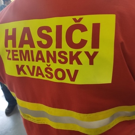 Zväčšiť fotografiu - Dvojnásobná oslava v zemianskom kvašove - IMG_20220424_162927