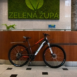 Zväčšiť fotografiu - Ekologické pracovné cesty na dvoch kolesách - TSK_elektrobicykel_mini (1 of 12)