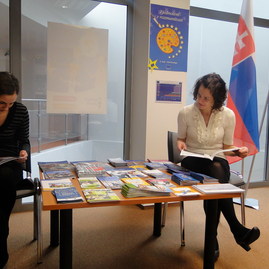 Zväčšiť fotografiu - Europe direct trenčín na novom pôsobisku - europedirect1