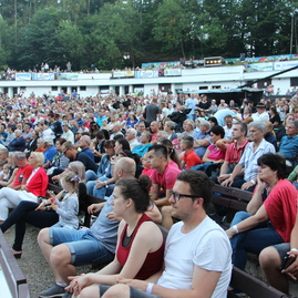 Folklór oslavoval, na myjave sa už po šesťdesiatykrát stretli domáce a zahraničné folklórne súbory, v starej turej sa po piatykrát diali divné veci - IMG_0308