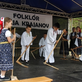 Folklór spojil krajanov prostredníctvom detských folklórnych súborov z hornej nitry a chorvátska - 17