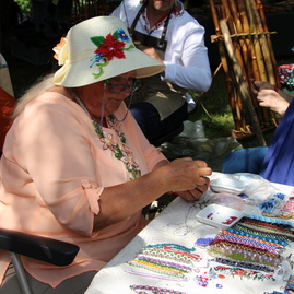 Zväčšiť fotografiu - Folklórna sobota v podaní jubilejných trenčianskych folklórnych slávností či festivalu dychových hudieb - IMG_0043