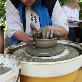 Zväčšiť fotografiu - Folklórna sobota v podaní jubilejných trenčianskych folklórnych slávností či festivalu dychových hudieb - IMG_0058