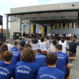 Zväčšiť fotografiu - Folklórna sobota v podaní jubilejných trenčianskych folklórnych slávností či festivalu dychových hudieb - IMG_0116