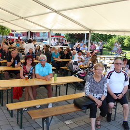 Zväčšiť fotografiu - Folklórna sobota v podaní jubilejných trenčianskych folklórnych slávností či festivalu dychových hudieb - IMG_0166