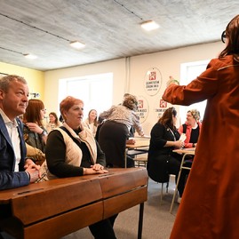 Zväčšiť fotografiu - Galéria jabloň vrátila návštevníkov v čase