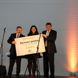 Gumárenská ikona na považí oslávila 10. výročie úspešného partnerstva - CONTINENTAL_10_ROKOV (1)