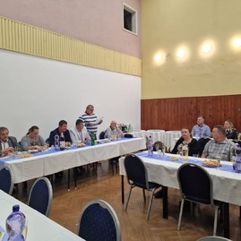 Zväčšiť fotografiu - Hasiči zo slovenskej a českej strany hranice sa stretli v opatovej - IMG-20221113-WA0005