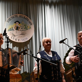 Zväčšiť fotografiu - Heligonkári rozozvučali púchovskú dolinu