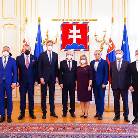 Zväčšiť fotografiu - Hlava štátu prijala zástupcov samospráv - DSC07961