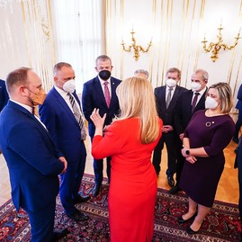 Zväčšiť fotografiu - Hlava štátu prijala zástupcov samospráv - MAT07861