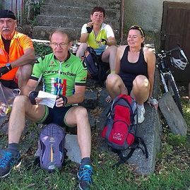 Zväčšiť fotografiu - Jazdou na bicykli si uctili pamiatku zosnulého kolegu - ESA 2020 (1)