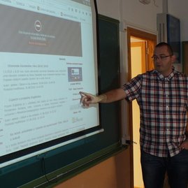 Zväčšiť fotografiu - K deviatim župným stredným školám so špeciálnym asistentom pribudne ďalších päť - asistenti II_7