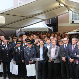 Kniha o dobrovoľných hasičoch v trenčianskom kraji je pokrstená. jej krstným otcom sa stal generálny sekretár dpo vendelín horváth. - IMG_0009